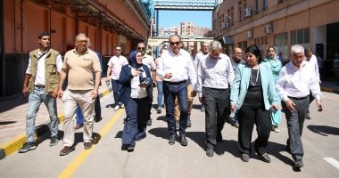 زيارة ميدانية موسعة لوزير قطاع الأعمال لشركة الإسكندرية للأدوية