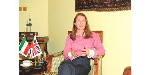 زيارة وزير الخارجية البريطاني إلى الكويت تعكس عمق الصداقة والشراكة المستقبلية