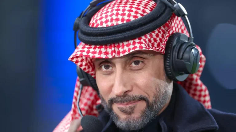 سامي الجابر يطالب مسئول الهلال بالتراجع عن الاستقالة .. "ليس فهد بن نافل"