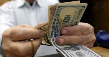 سعر الدولار يتأثر بزيادة إيرادات السياحة والصادرات اليوم السبت 26-7-2025