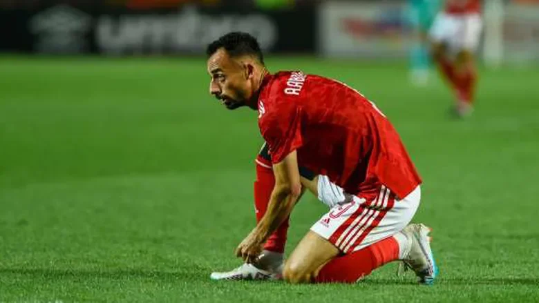 «ممنوع الانتقال للزمالك».. شرط الأهلي يعطل انتقال أحمد عبدالقادر للحزم