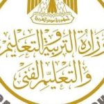 وصول شهادات الثانوية للطلاب الناجحين وإخطارات امتحان الدور الثانى المدارس