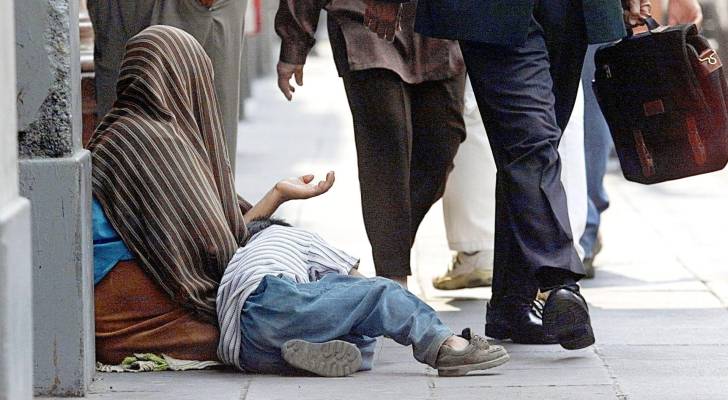 ضبط 797 متسولاً في شوارع الأردن بمعدل 26 يومياً خلال شهر واحد