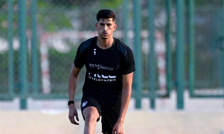 مران الزمالك - عودة صلاح مصدق.. وبنتايك يواصل التأهيل
                
                عاد المغربي صلاح الدين مصدق مدافع الزمالك للمشاركة في التدريبات الجماعية بعد تعافيه من الإصابة.
                الثلاثاء، 29 يوليه 2025 - 19:34