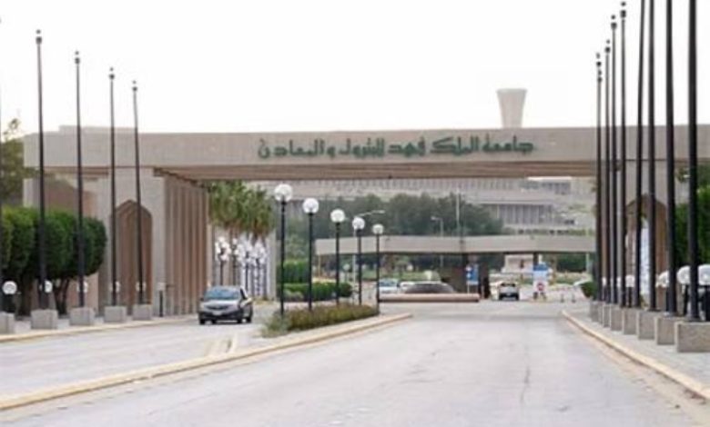 فتح باب الالتحاق للمتميزين ببرنامج الطالب الزائر
