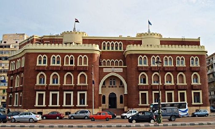 فنون الإسكندرية تطلق ملتقى التوظيف والتدريب تحت شعار بورتفوليو بمتحف الفنون الجميلة