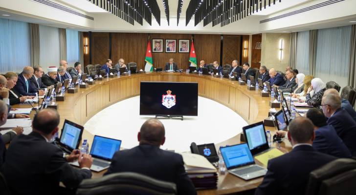 قرارات جديدة هامة تصدر عن مجلس الوزراء للأردنيين