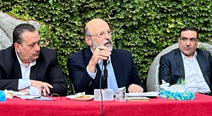 قوة الدولة الأردنية تستند إلى متانة الجبهة الداخلية وفقاً للرزاز