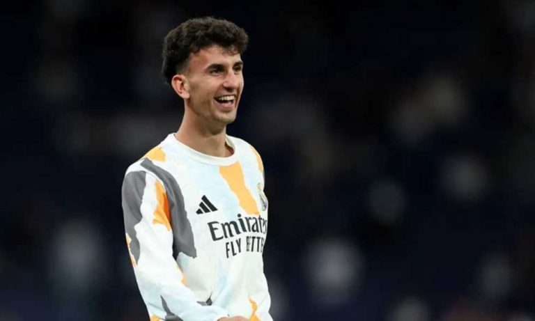 سكاي: كومو يضم جاكوبو رامون.. وشروط حماية لـ ريال مدريد
                
                تعاقد نادي كومو مع جاكوبو رامون لاعب ريال مدريد خلال فترة الانتقالات الصيفية الحالية.
                الإثنين، 28 يوليه 2025 - 18:34