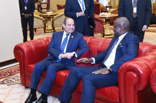 لقاء مثير بين السيسي ورؤساء القمة الإفريقية الـ 7