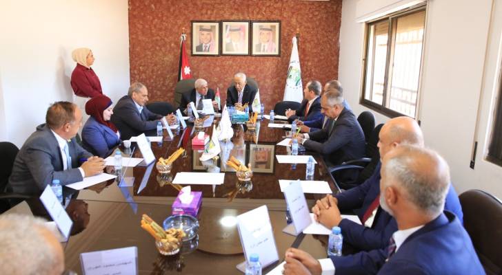 لقاء مثير بين العيسوي ومجلس إدارة الاتحاد العام للمزارعين الأردنيين