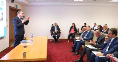 لقاء هام بين وزير البترول وسفراء مصر الدبلوماسيين بالخارج