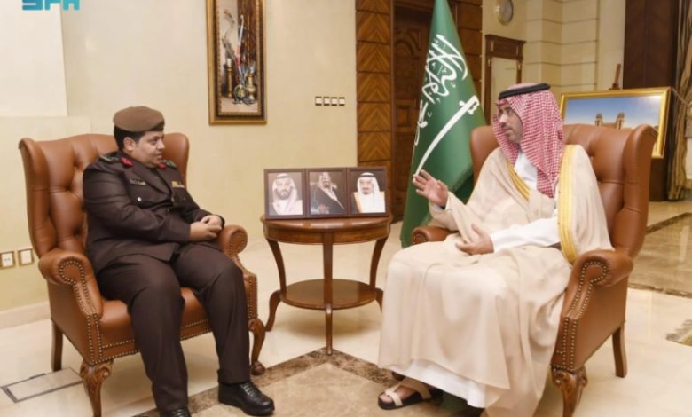 لقاء هام: محافظ جدة يتwelق قائد القوة الخاصة للأمن البيئي في مكة المكرمة