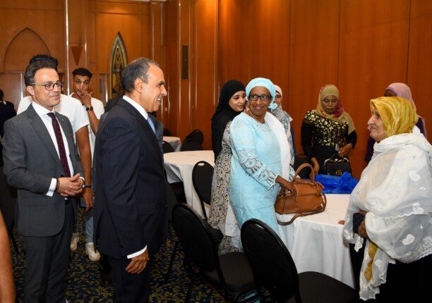 لقاء وزير الخارجية مع الجالية المصرية في مالي