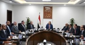 متابعة رئيس الوزراء لمخرجات اللجنة الاستشارية للتنمية العمرانية وتصدير العقار