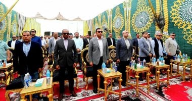 متابعة سير العمل في منظومتي مياه الشرب ببني سويف