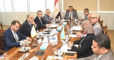 متابعة مشروعات الإسكان في السويس الجديدة وتطوراتها الحالية