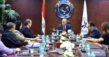 مجموعة كريستال مارتن العالمية تفتح 4 آلاف فرصة عمل بمصر من خلال مصنع جديد