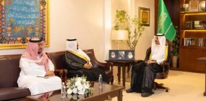 محافظ حفر الباطن يلتقي مدير هيئة المواصفات والمقاييس بالشرقية
