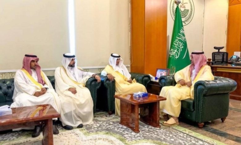 محافظ ينبع ووكيل "البيئة" يناقشان تطوير القطاع الزراعي بالمحافظة ومراكزها