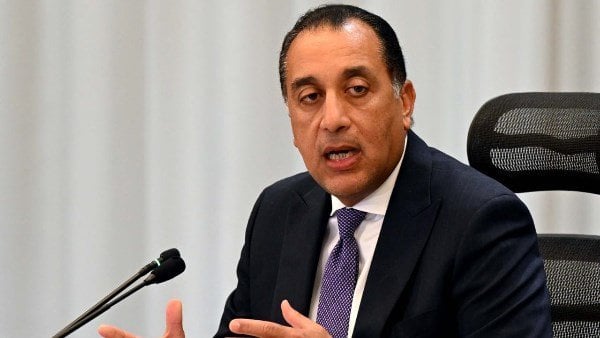 مدبولي يؤكد: الرئيس السيسي يوجه بسرعة سداد مستحقات الشركاء الأجانب في قطاع البترول