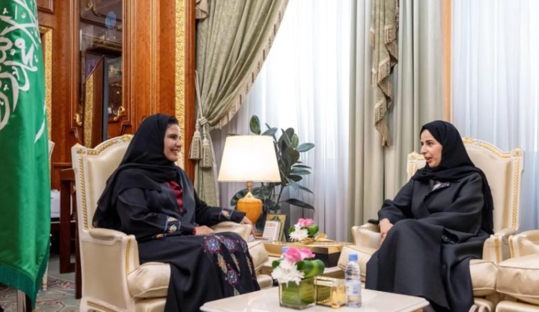 مساعد رئيس مجلس الشورى تناقش مع سفيرة خادم الحرمين في بولندا