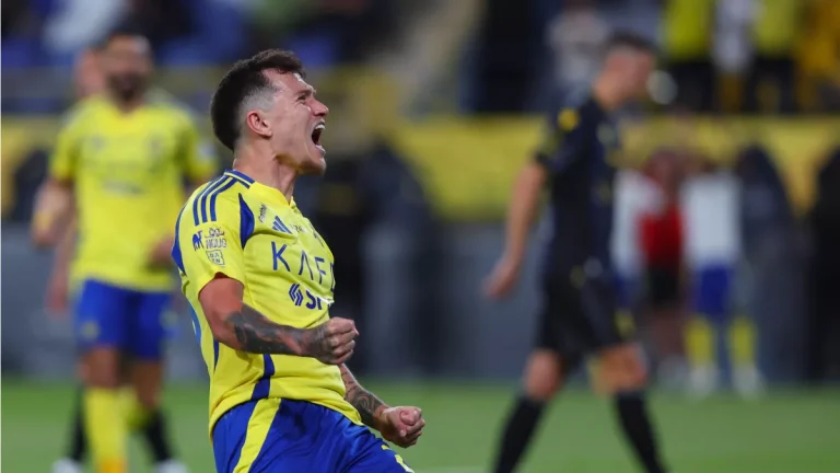 مصير أوتافيو لم يتحدد بعد .. صراع برازيلي سعودي على نجم النصر