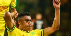 تطورات مفاوضات الأهلي مع مصطفى محمد