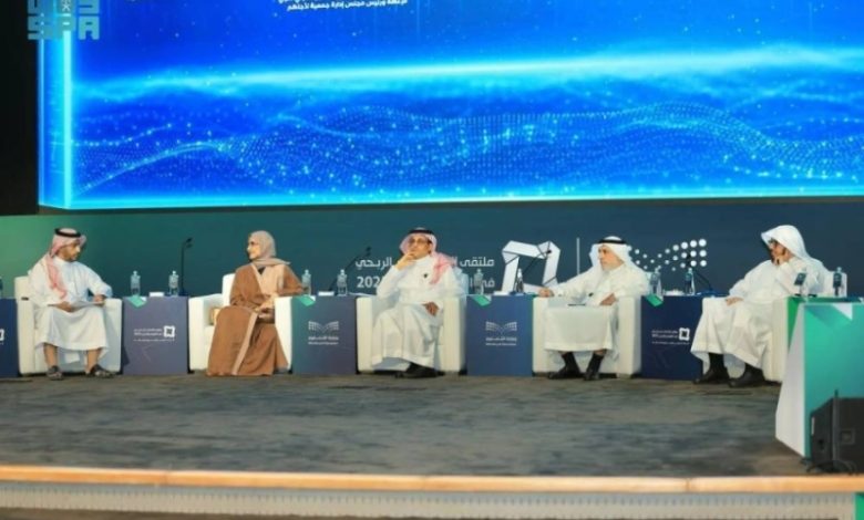 ملتقى القطاع غير الربحي يعزز الشراكة في التعليم والتدريب ويستعرض التجارب الناجحة  
تجارب ناجحة في ملتقى القطاع غير الربحي تعزز التعاون بالقطاع التعليمي  
قطاع التعليم يتألق في ملتقى غير الربحي ويستعرض أبرز التجارب الناجحة