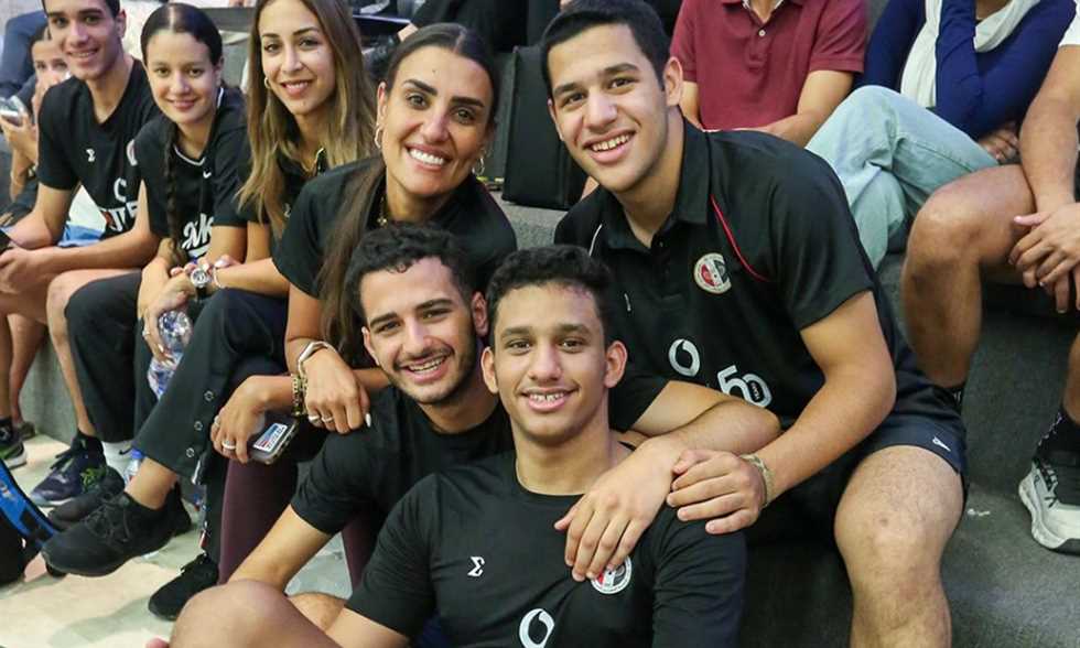 اسكواش - الكشف عن منافسي منتخب مصر للناشئين والناشئات بربع نهائي بطولة العالم
                
                حسم منتخب مصر للناشئين والناشئات تأهله إلى ربع نهائي بطولة العالم فرق.
                الثلاثاء، 29 يوليه 2025 - 23:05