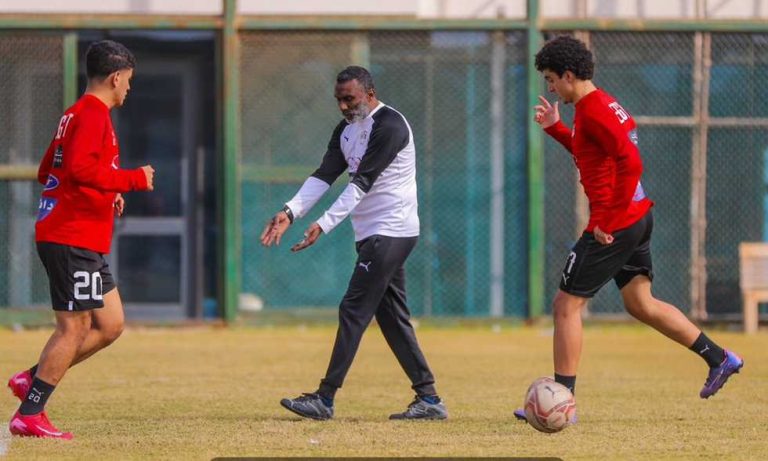 خبر في الجول - منتخب الناشئين يخوض وديتين أمام تونس وقطر قبل كأس العالم
                
                يخوض منتخب مصر تحت 17 سنة مباراة ودية في إطار استعداداته لكأس العالم للناشئين.
                الثلاثاء، 29 يوليه 2025 - 22:25