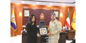 نائب رئيس الأركان يعزز التعاون العسكري مع قائد القيادة المركزية الأميركية