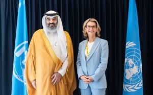 وزير الاتصالات يجتمع مع قادة المنظمات الدولية ووزراء الاقتصاد الرقمي لدعم التعاون.