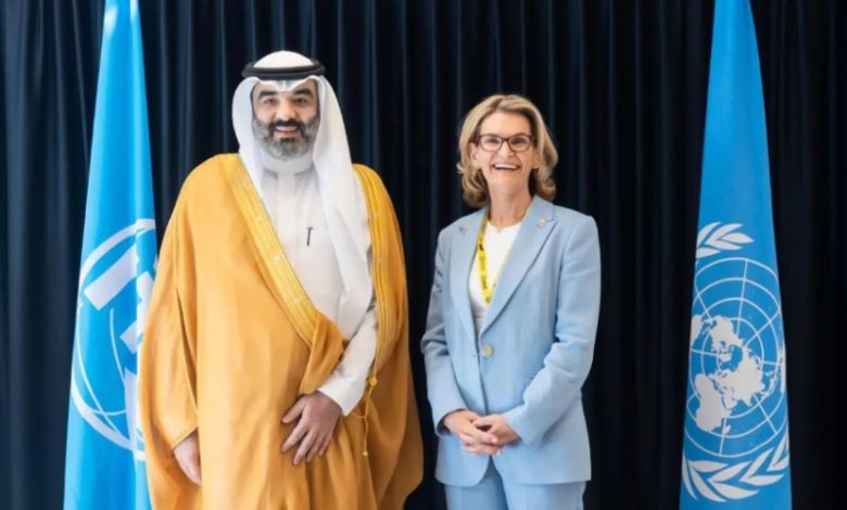 وزير الاتصالات يجتمع مع قادة المنظمات الدولية ووزراء الاقتصاد الرقمي لدعم التعاون.