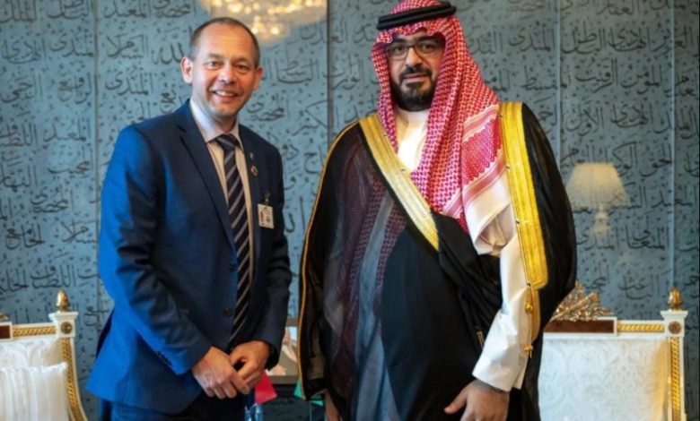 وزير الاقتصاد يجتمع مع نظيره التشيكي لاستكشاف فرص جديدة لنمو الاقتصاد المشترك.