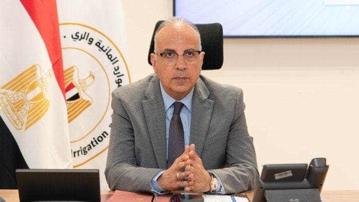 وزير الري يتفقد الدراسات المقترحة للتعاون المصري الهولندي