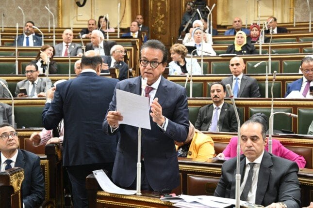 وزير الصحة يوافق على إدراج الصيادلة في صرف بدلات النوبتجيات وجبالي يشدد على ضرورة رد «المالية» غدا