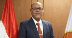 وزير العمل يطالب بحصر عمال الدليفريProtecting their social rights