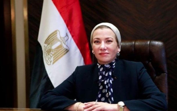 وزيرة البيئة تطلق دورات تدريبية لرفع الكفاءة الوطنية في شهادات الكربون  
تنظم وزارة البيئة تدريبات لتعزيز القدرات الوطنية في مجال الكربون  
دورات تدريبية جديدة من وزيرة البيئة لتحسين القدرة على الحصول على شهادات الكربون
