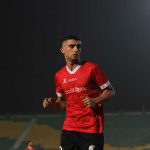 خبر في الجول - أحمد سمير يتوصل لاتفاق بالانضمام إلى سيراميكا كليوباترا
                
                توصل أحمد سمير جناح طلائع الجيش السابق لاتفاق مع نادي سيراميكا كليوباترا تمهيدا للانضمام إلى الفريق قبل انطلاق الموسم الجاري.
                الثلاثاء، 05 أغسطس 2025 - 23:11