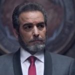 أحمد عبد العزيز عن واقعة عدم مصافحته لشاب: مخدتش بالى ومستعد أطيب خاطره