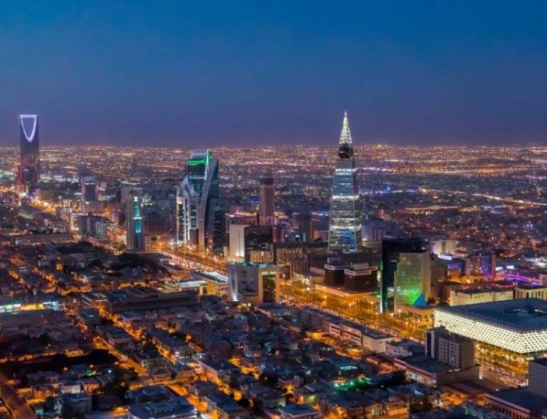 أرباح قطاع المرافق تصل إلى 6 مليارات ريال في الربع الثاني من العام.