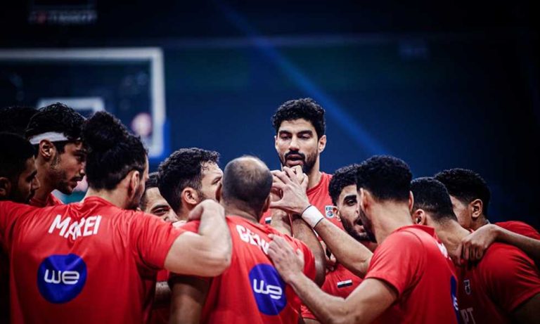 كرة سلة - تواجد أنس وإيهاب أمين في قائمة منتخب مصر لأمم إفريقيا.. وغياب عاصم مرعي 
                
                أعلن محمد الكرداني المدير الفني لمنتخب مصر لكرة السلة، القائمة النهائية التي تستعد لخوض بطولة الأفروباسكت 2025.
                السبت، 09 أغسطس 2025 - 21:11