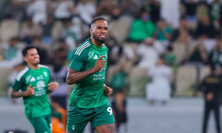 مباشر الدوري السعودي - أهلي جدة (0)-(0) نيوم.. حجازي يهدر الأول
                
                يقدم لكم FilGoal.com تغطية حية ومباشرة لمباراة أهلي جدة ضد نيوم.
                الخميس، 28 أغسطس 2025 - 21:01