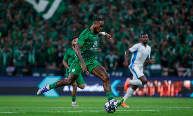 مباشر الدوري السعودي - أهلي جدة (1)-(0) نيوم.. جووول الأول توني
                
                يقدم لكم FilGoal.com تغطية حية ومباشرة لمباراة أهلي جدة ضد نيوم.
                الخميس، 28 أغسطس 2025 - 21:01
