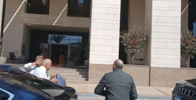 إدارة الزمالك تجتمع بوزير الإسكان بشأن أرض أكتوبر وتتوجه لوزارة الرياضة