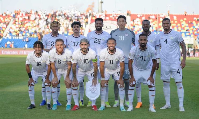 الرياضية: الشباب يحاول ضم لاعب منتخب السنغال
                
                أوضحت جريدة الرياضية السعودية أن إدارة نادي الشباب السعودي دخلت في مفاوضات مع رايو فايكانو الإسباني من أجل التعاقد مع الدولي السنغالي باثي سيس.
                الأحد، 03 أغسطس 2025 - 13:07