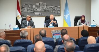 إعلان مثير: وزير النقل يكشف عن منطقة صناعية لنشاط الدباغة في العلمين الجديدة وبرج العرب