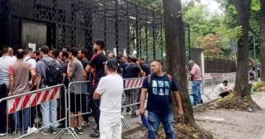 إغلاق لجان التصويت انتخابات مجلس الشيوخ فى بريطانيا وأوكرانيا وايرلندا 