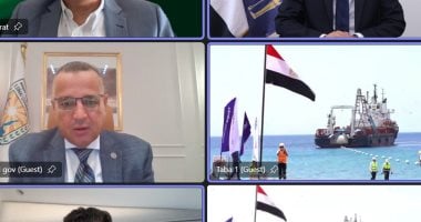 إنزال تاريخي لنظام الكابل البحري كورال بريدج في طابا